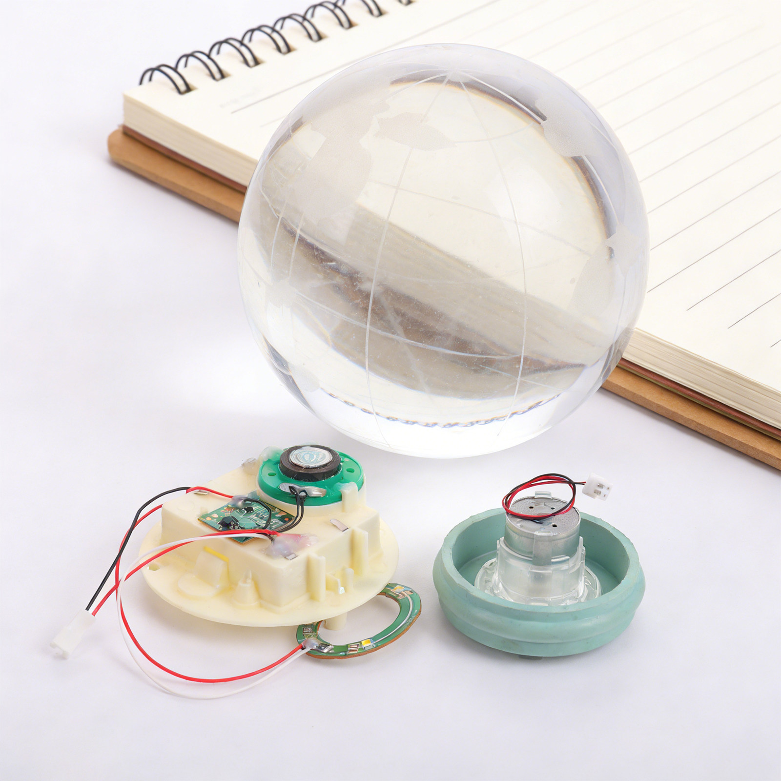 Snow Globe Movement with Music - Plastic Dome Clear ulasan dan harga